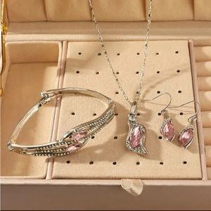 4pcs White Gold-color Plated Necklace Bracelet Earrings Set Ladies Luxury Classi